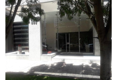 Imagen 5 de 11 de Departamento En El Centro De Lomas