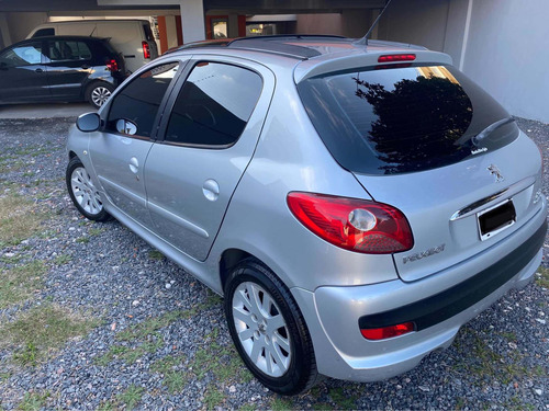 Peugeot 207 1.9d Xt