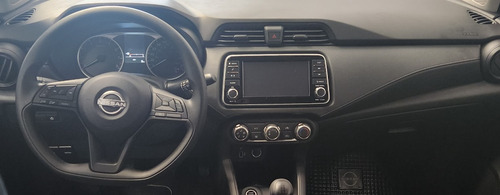 Nissan Versa 1.6 Sense