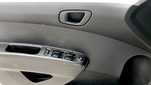 Imagen 4 de 15 de Chevrolet Beat 4 Pts Ltz, 12l, Tm5, A/ac, Ve, F Niebla, Ra
