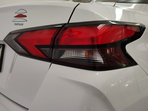 Imagen 11 de 15 de Nissan Versa 2020