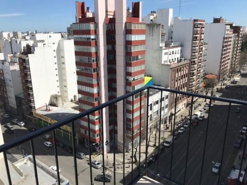 Departamento 2 Amb Con Vista Panoramica. Con Balcon 