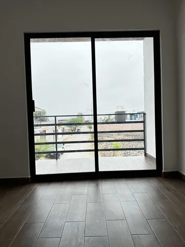 Casa En Venta En Pedro Escobedo 3 Recámaras