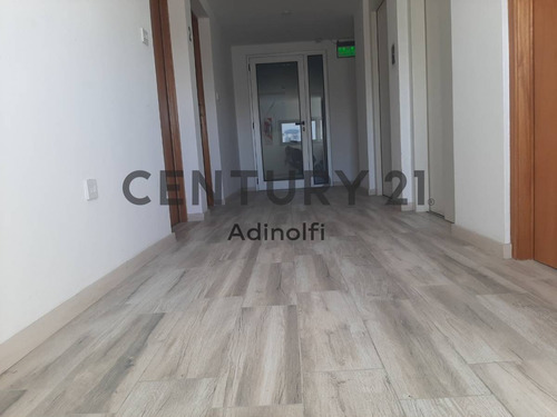 Imagen 28 de 30 de Av. 19 E/ 39 Y 40 - Departamento De 1 Dormitorio En Venta