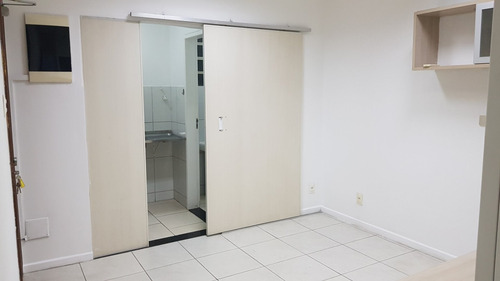 Imagem 3 de 15 de Excelente Sala Comercial No Centro!!! - 7826