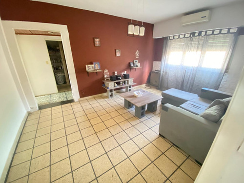 Imagen 3 de 26 de Venta De Departamento Tipo Casa De 5 Ambientes