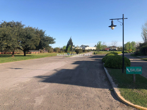 Lote En Venta En Barrio Santa Rita Canning