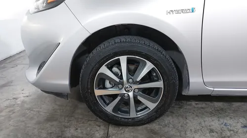 Toyota Prius C 1.5 Hev Auto