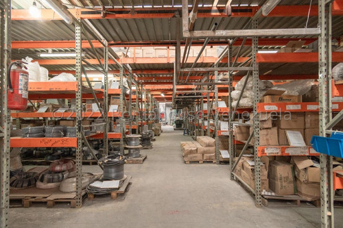 Imagen 18 de 21 de Lmgc Vende Galpon De 4400 Mtrs Techados En Boleita Norte