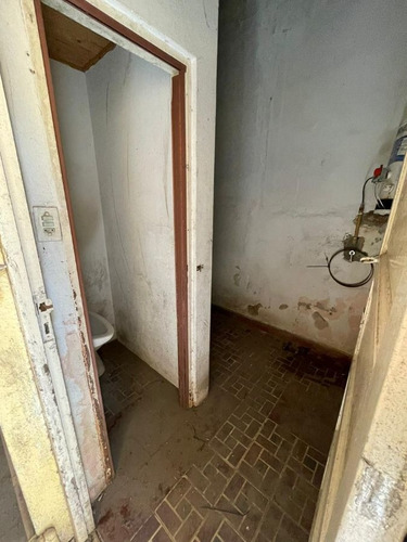 Imagen 7 de 10 de Hermosa Casa Con Local Comercial En Venta Ubicado En Llavallol