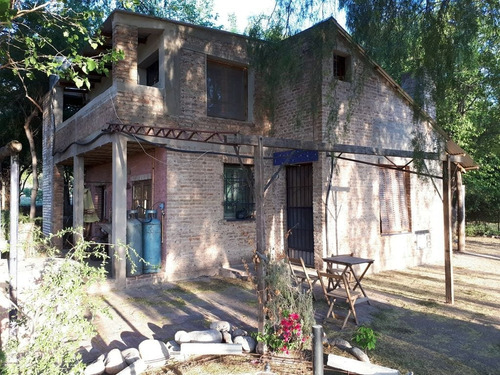 Aloja Inmobiliaria - Vendo Casa En Dos Plantas En Barrio La Banda, San Marcos Sierras