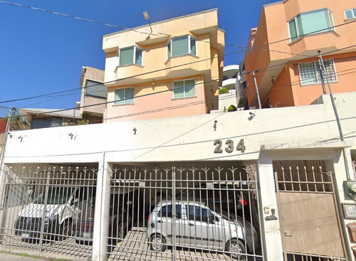 Se Vende Casa En Recuperacion Bancaria En Los Pirules, Tlalnepantla! Solo Contado.