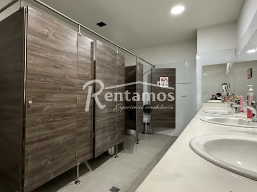 Oficina En Arriendo En Laureles. Cod A775816