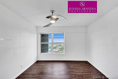 Imagen 13 de 22 de Susana Aravena Propiedades-excelente Departamento En Broward