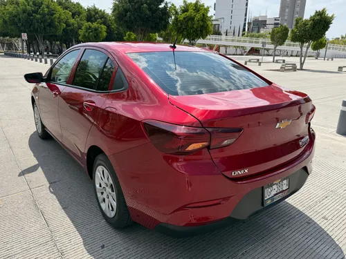 Chevrolet Onix 1.0t Ls Mt