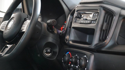 Imagem 13 de 14 de Fiat Strada 1.3 Firefly Flex Freedom Cs Manual