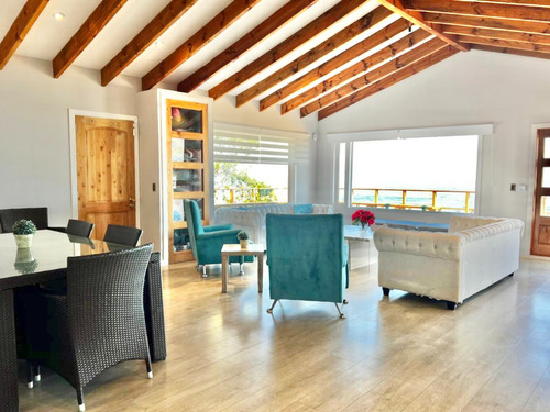 Interesante Casa En Venta Frente Al Mar En Maitencillo