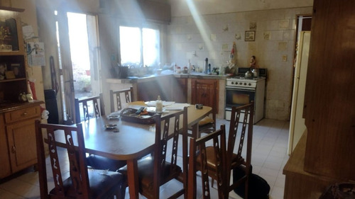 Vende O Permuta Casa En Azul