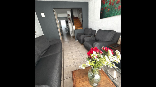 Vendo Amplia Y Cómoda Casa Condominio Piedra Roja. Quilicura