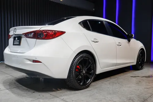 Mazda 3 Touring 2.0