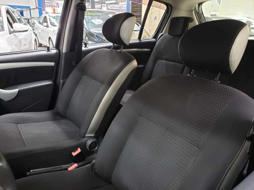 Renault Sandero Stepway 1.6 Flex Preto 2011 (completo)