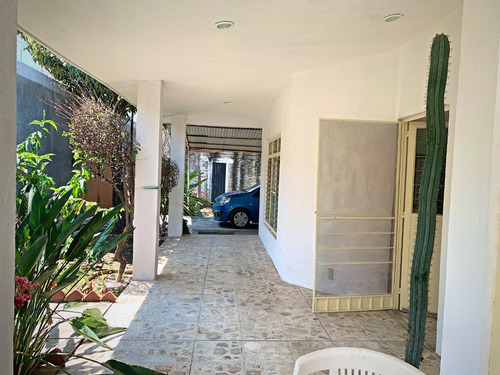 Imagen 2 de 14 de Casa De 3 Recámaras, 2 Baños Y Árboles Frutales