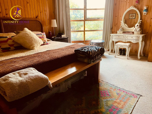 Vende Casa Con Gran Terreno Caburgua Pucón