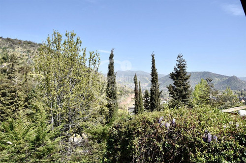 Casa En Venta En 4 Dormitorios Golf Lomas Dehesa
