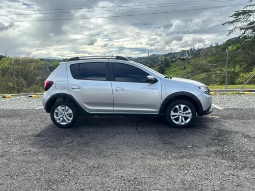 Renault Stepway Intens Mecánico Segundo Dueño