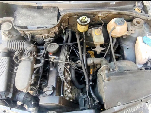 Volkswagen Parati 1.6 Plus Total Flex 5p
