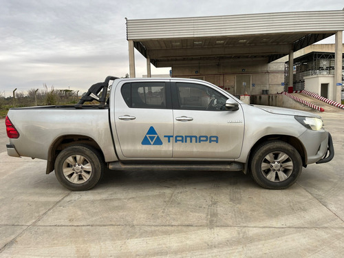 Toyota Hilux 2.7 Cd Srv Vvti 4x2 - A3