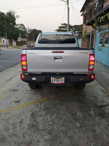 Parachoque Trasero Premium Viper Para Hilux Kavak 2006-2018