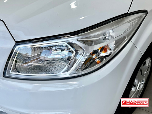 Chevrolet Onix 1.0 MPFI LT 8V FLEX 4P MANUAL