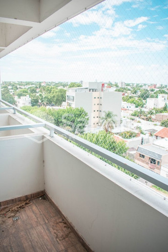 Imagen 12 de 17 de Venta Departamento 1 Dormitorio, Frente A Plaza Irigoyen,