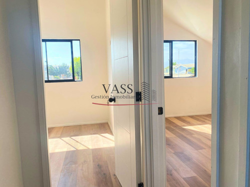 Vass Vende Casa De 2 Pisos 3d 3b Paradero 12 Quilpué.