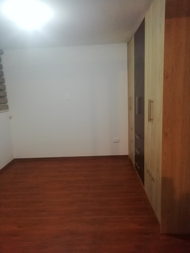 Imagen 8 de 11 de Cómoda Suite Para Estudiante, O Profesional .