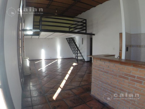 Imagen 3 de 12 de Venta - 2 Ambientes - Con Balcon Al Frente - Luminoso - Oportunidad!
