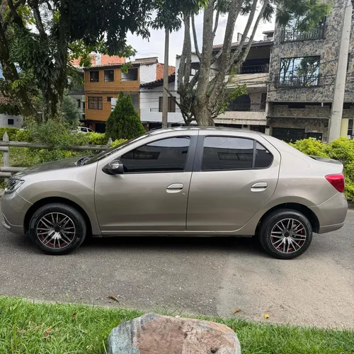 Renault Logan 1.6 Expression