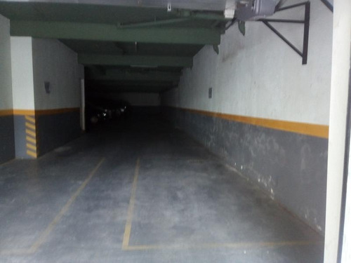 Imagen 3 de 4 de Cochera - Villa Luro