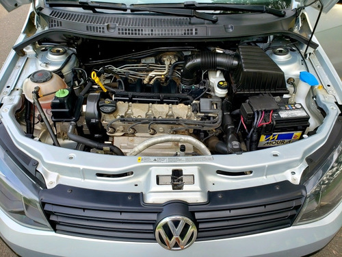 Volkswagen Voyage 1.6 Trenline 101cv 2018