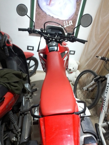 Imagen 9 de 9 de Honda Tornado 2019
