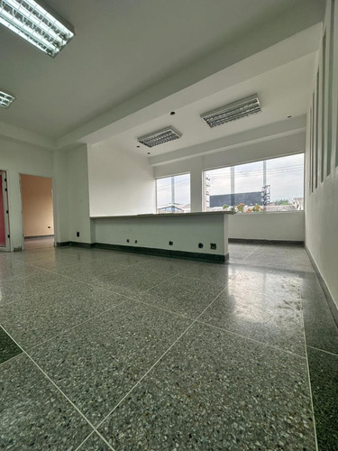 Imagen 6 de 10 de R.p/ Edificio Comercial En Venta En La Concordia