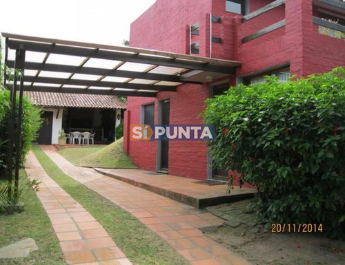 Imagen 2 de 8 de Casa En Rincon Del Indio En Alquiler