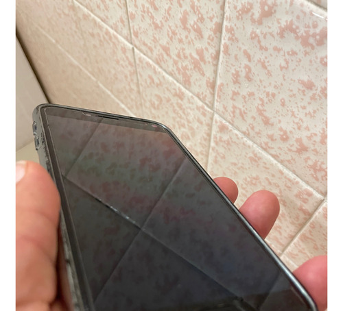 Celular Samsung Galaxi J4 (Usado)