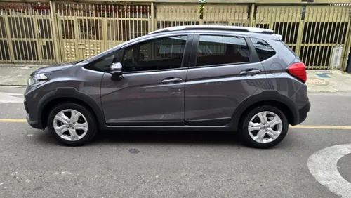 Honda WR-V LX 1.5 MT