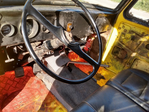 Ford F75