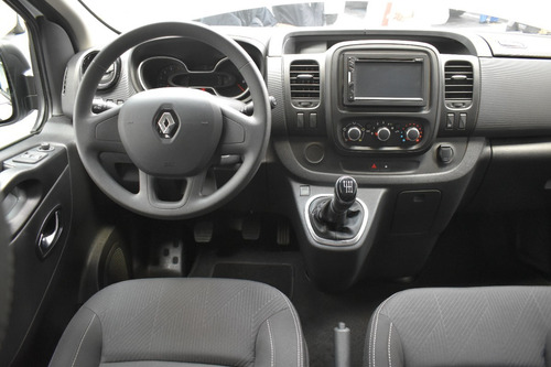 Imagen 13 de 15 de Renault Trafic Techo Alto Carga Euro 5