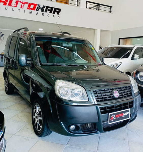Imagem 3 de 10 de Fiat Doblo Essence 1.8 2013