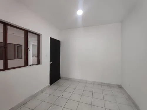 Casa-local En Arriendo En Santa Clara. Cod A26271