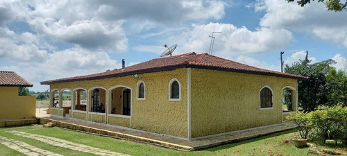 Imagem 4 de 14 de Maravilhoso Sítio Em Meio A Natureza De Mogi Das Cruzes!!!